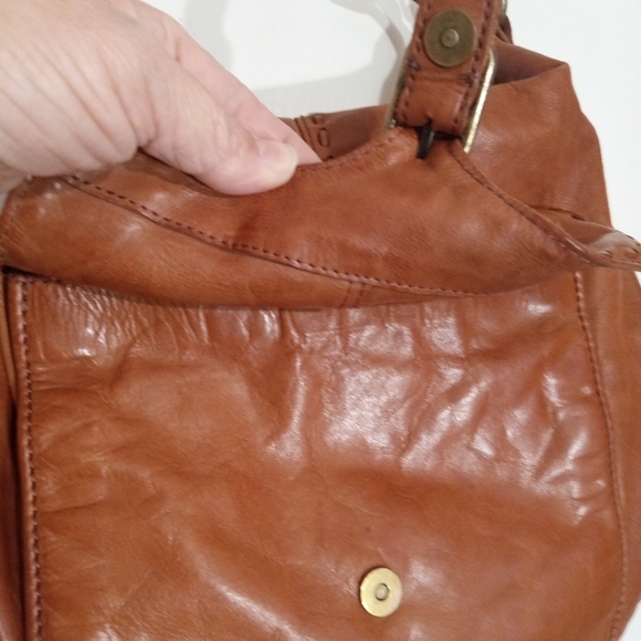 Genuine Artisan Hand Crafted Brown Leather Hobo Bag With Leather Stitch Detail - Picture 4 of 14